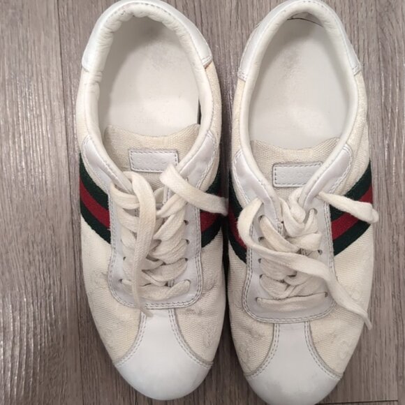 Authentic Gucci Kids Shoes in White with Red and Green Stripes 13 - Picture 7 of 8